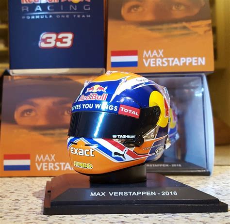 max verstappen 1 5 helmet.